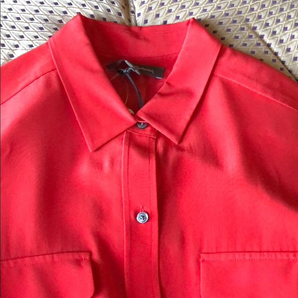 Top - Picture 3 of 4